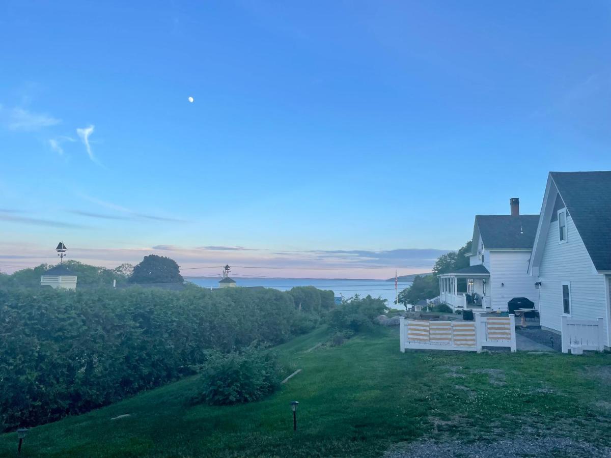 Seascape & 4* Belfast